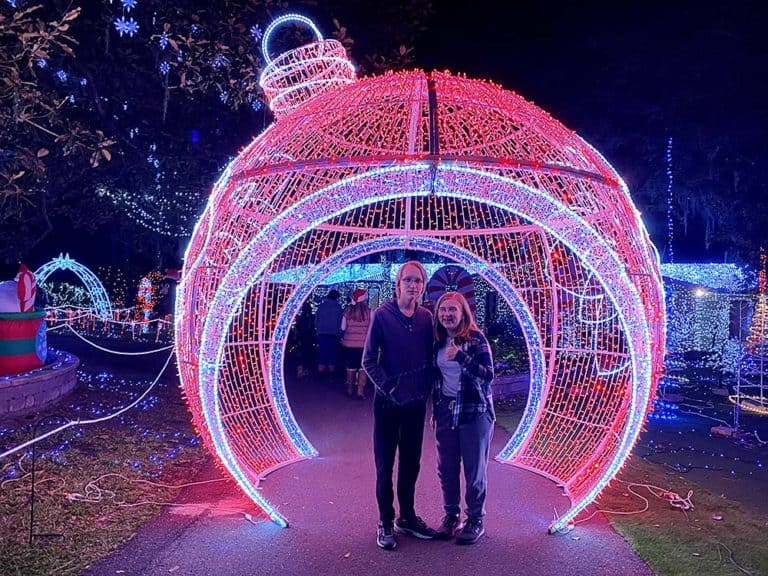 2024 Beauclerc Christmas Lights Jacksonville Beach Moms